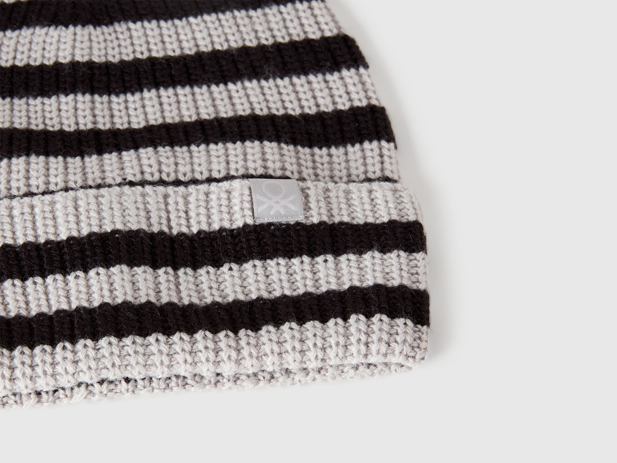 KNITTED - HAT Junior Boy image number 3